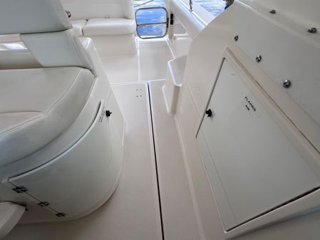 Tiara Yachts 3500 Express image