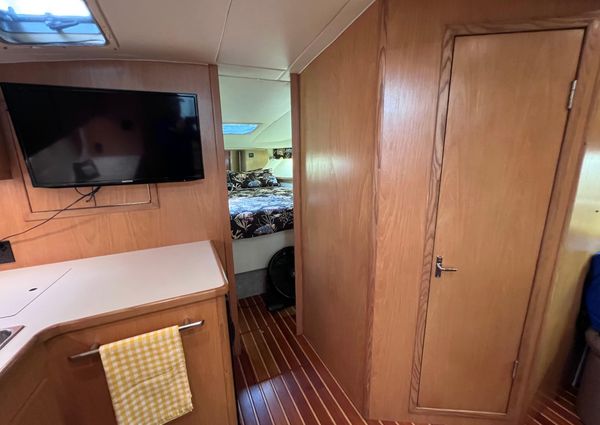 Tiara Yachts 3500 Express image