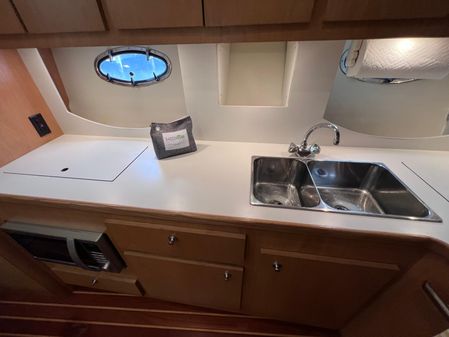 Tiara Yachts 3500 Express image