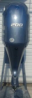 Yamaha Outboards F200XB image