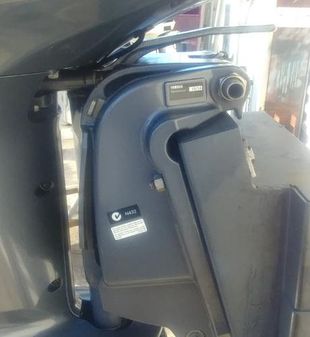 Yamaha Outboards F200XB image