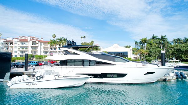 Sunseeker 86 Yacht