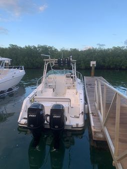 Robalo 2640 Walkaround image