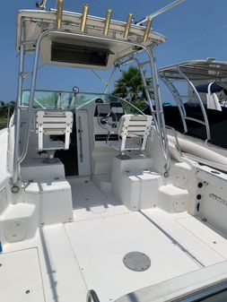 Robalo 2640 Walkaround image