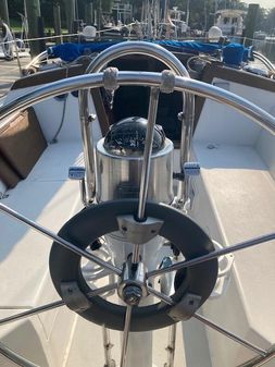 Catalina 34 image