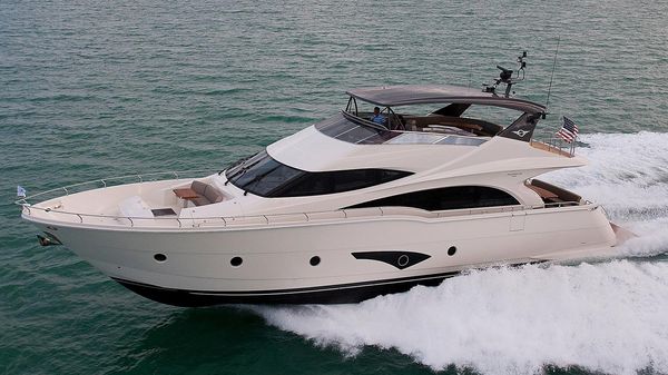 Marquis 720 Fly
