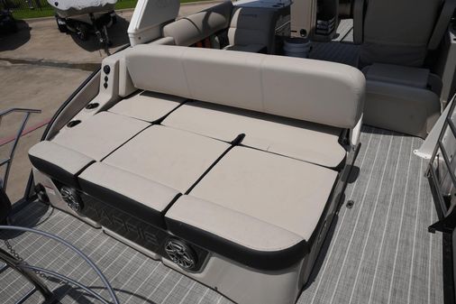 Harris 250 Grand Mariner image