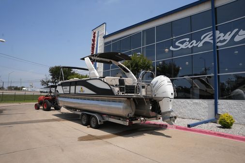 Harris 250 Grand Mariner image