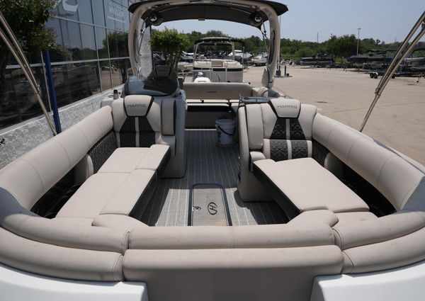 Harris 250 Grand Mariner image