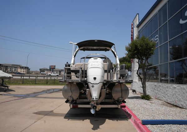 Harris 250 Grand Mariner image