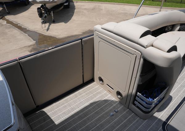 Harris 250 Grand Mariner image