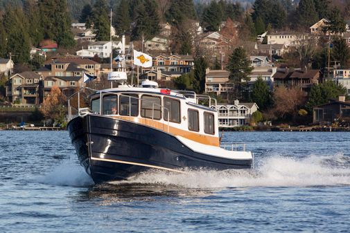 Ranger Tugs R-27 image