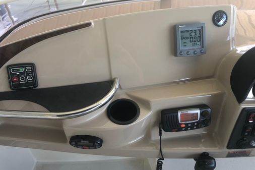 Carver 41-COCKPIT-MOTOR-YACHT image