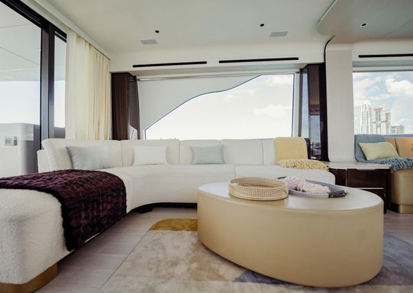 Azimut 78 Flybridge image