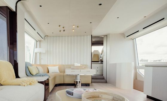 Azimut 78 Flybridge image