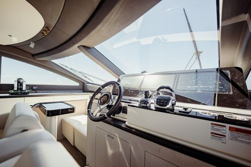 Azimut 78 Flybridge image