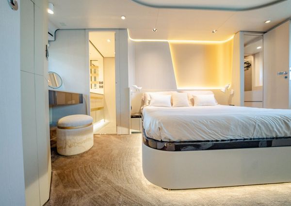 Azimut 78 Flybridge image