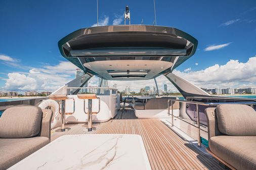 Azimut 78 Flybridge image