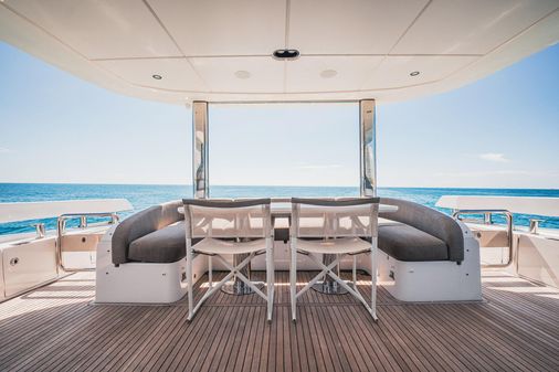 Azimut 78 Flybridge image