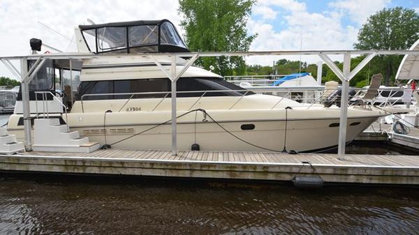 Silverton 46 Motor Yacht 