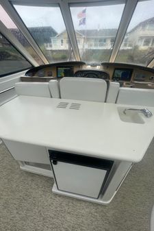 Carver 564 Cockpit Motor Yacht image