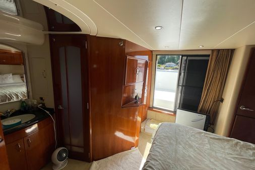 Carver 564 Cockpit Motor Yacht image