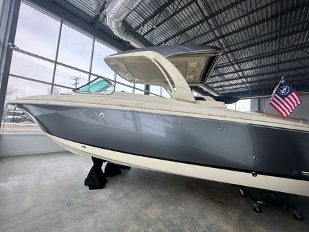 Chris-Craft Launch 31 GT image