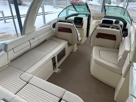 Chris-Craft Launch 31 GT image