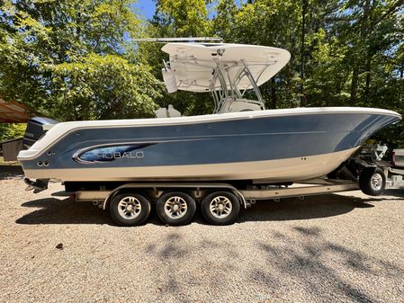 Robalo R300-CENTER-CONSOLE image