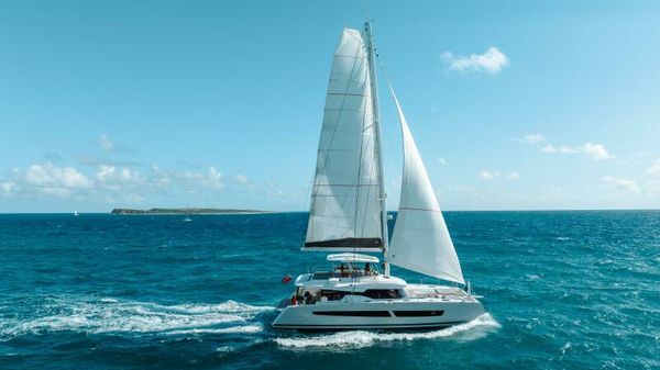 Fountaine Pajot Alegria 67 