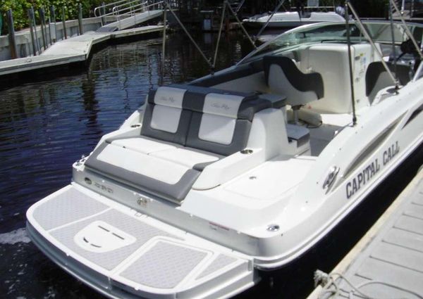 Sea Ray 260 Sundeck image