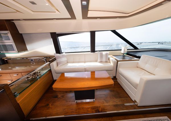 Tiara Yachts 50 Coupe image