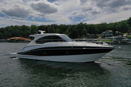 Cruisers Yachts 41 Cantius image