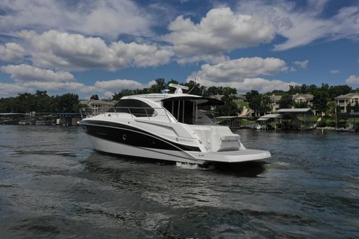 Cruisers Yachts 41 Cantius image