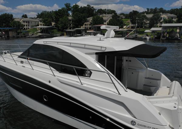 Cruisers Yachts 41 Cantius image