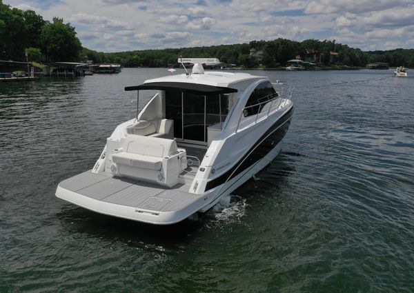 Cruisers Yachts 41 Cantius image