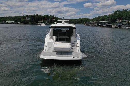 Cruisers Yachts 41 Cantius image