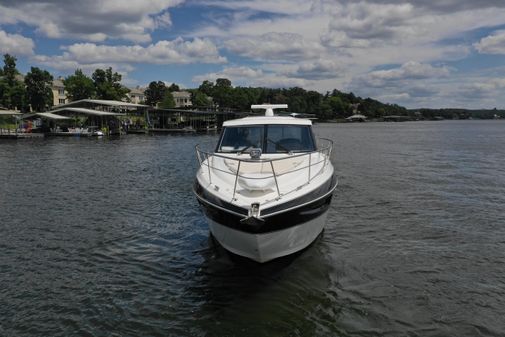 Cruisers Yachts 41 Cantius image