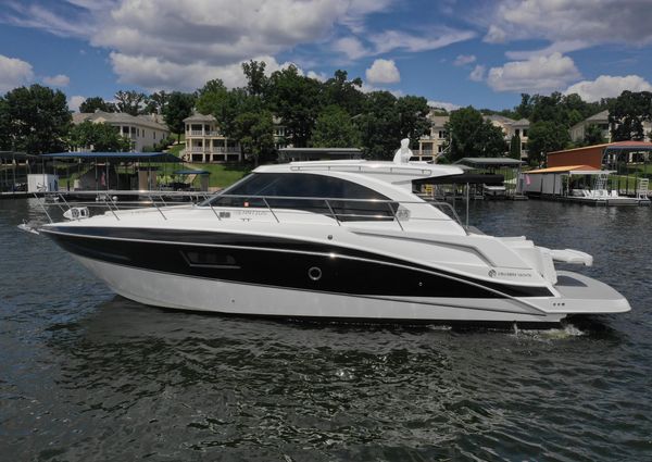 Cruisers Yachts 41 Cantius image