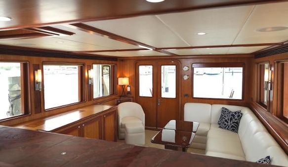 Outer-reef-yachts 650 image