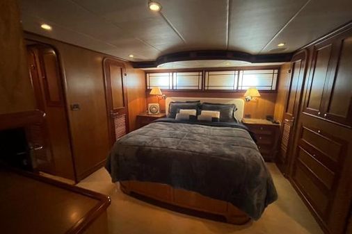 Outer-reef-yachts 650 image