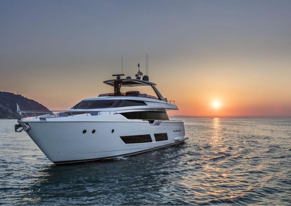 Ferretti-yachts 850 image
