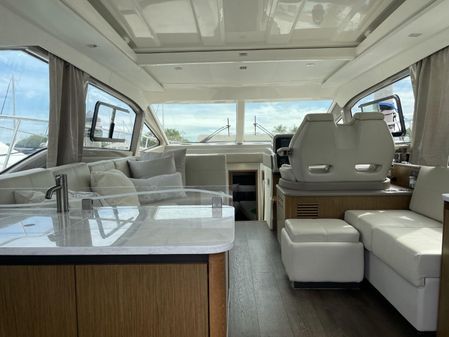 Sea Ray 460 Sundancer image