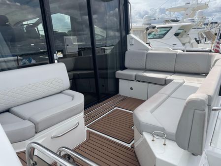 Sea Ray 460 Sundancer image