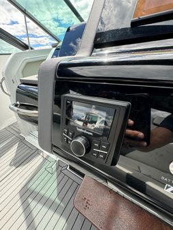 Cruisers Yachts 38 GLS I/O image