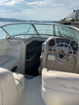 Sea Ray 240 Sundancer image