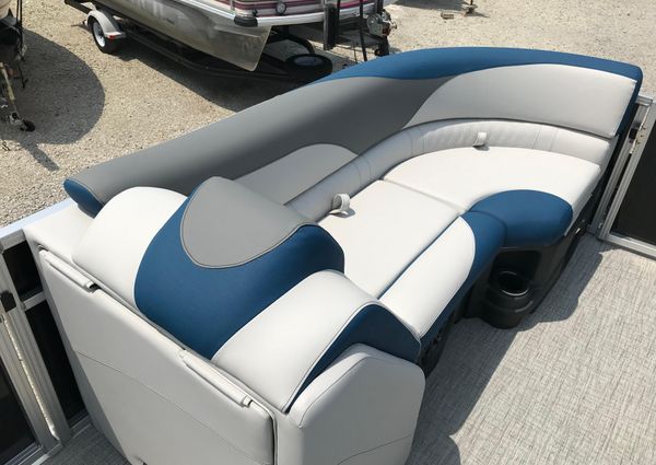 Avalon LSZ-QUAD-LOUNGER image