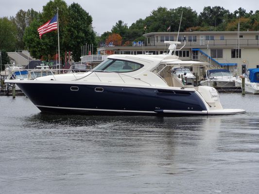 Tiara 4500 Sovran - main image