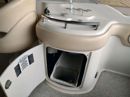 Sea-ray 270-SUNDECK image