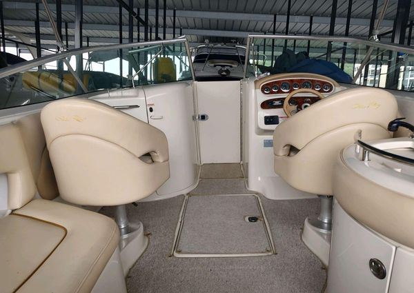 Sea-ray 270-SUNDECK image